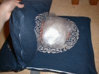 布団や押入れの中で小一時間ほど寝かせる。冬場は2時間以上。