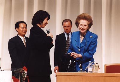 ���h����l�F�}�[�K���b�g��T�b�`���[�iMargaret Hilda Thatcher�j���p��