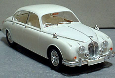 Jaguar Mark IIのプラモデルの写真