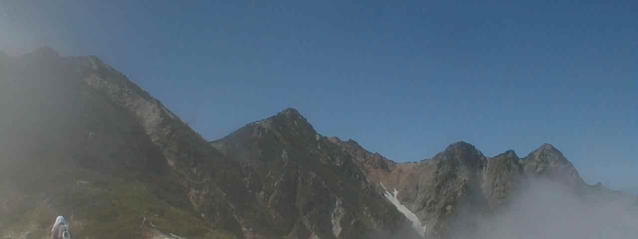 �R������