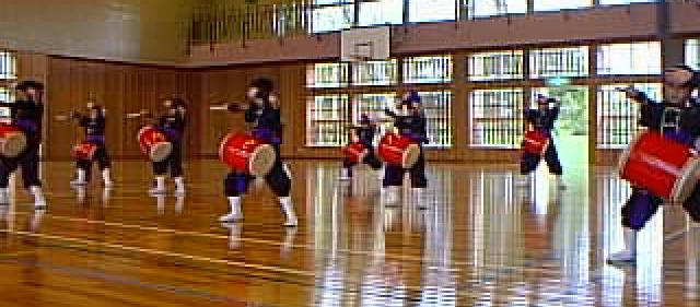 子どものエイサー