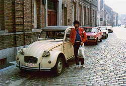 2CV��