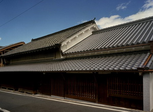 「奈良の旧家改築」