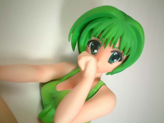 eimi-3.jpg (33239 �o�C�g)