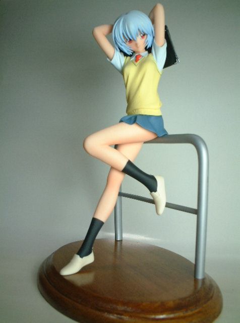ayanami-1.jpg (30395 �o�C�g)