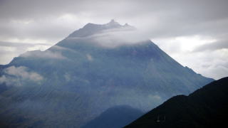 平成新山