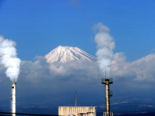 新幹線よりの富士山